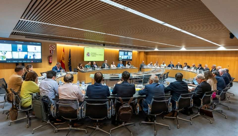 El Gobierno traslada al sector agroalimentario los detalles del acuerdo comercial UE-EE. UU.