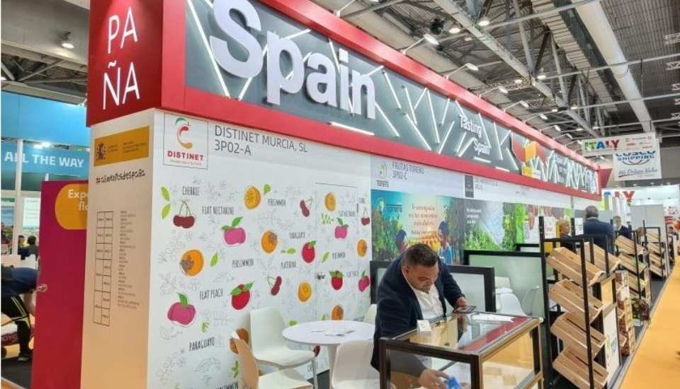 La Agrupación de Cooperativas del Valle del Jerte refuerza su presencia en Asia Fruit Logística