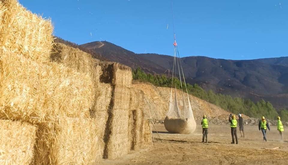 Comienzan los trabajos de 'helimulching' para restauración forestal en Las Hurdes y Jarilla