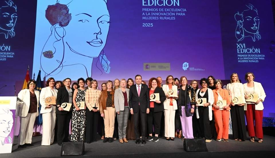 Luis Planas destaca el papel de las mujeres rurales como motor de innovación