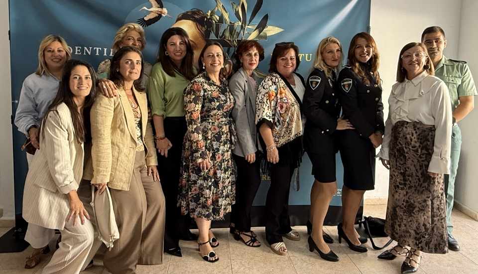 Más de un centenar de mujeres participan en el acto institucional por el Día Internacional de la Mujer Rural