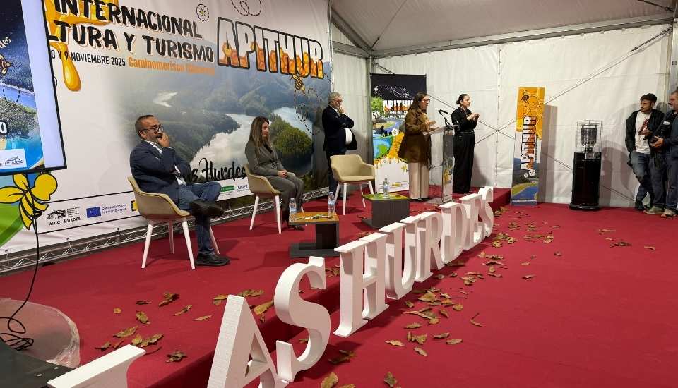 APITHUR refuerza su posición como cita clave de apicultura y turismo en Las Hurdes