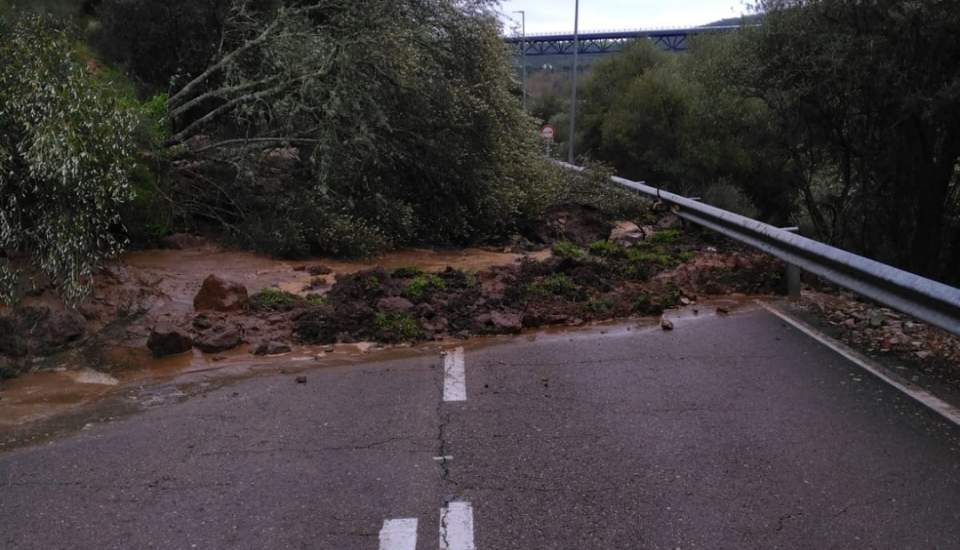 Seis vías permanecen cerradas en la provincia de Badajoz