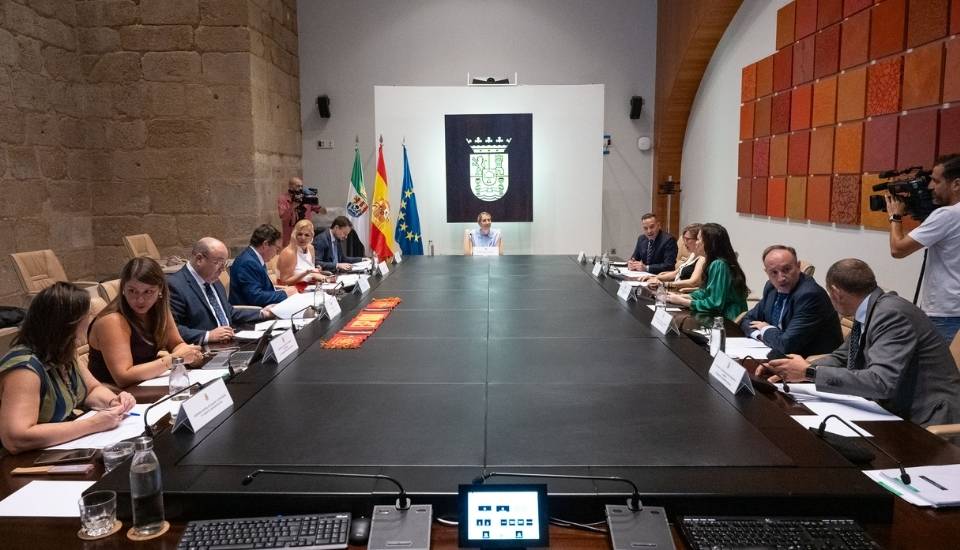 Extremadura destina 1,5 millones a sanidad animal y apícola