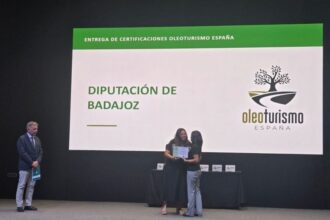 Badajoz obtiene la acreditación como destino de oleoturismo