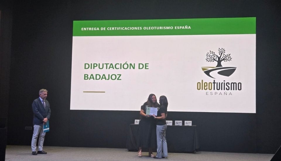 Badajoz obtiene la acreditación como destino de oleoturismo
