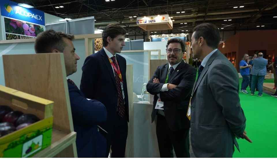 Extremadura lleva 42 empresas a Fruit Attraction 2026
